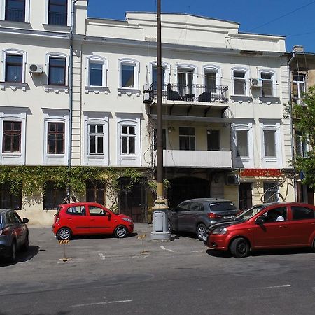Vintazhnaya Apartment Odessa Exterior photo