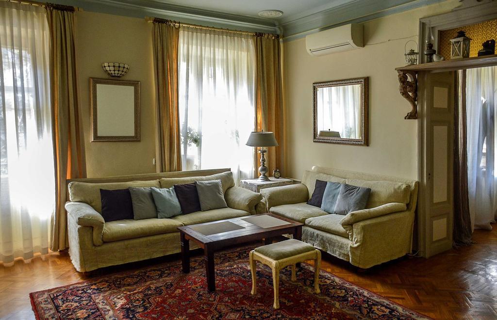 Vintazhnaya Apartment Odessa Exterior photo